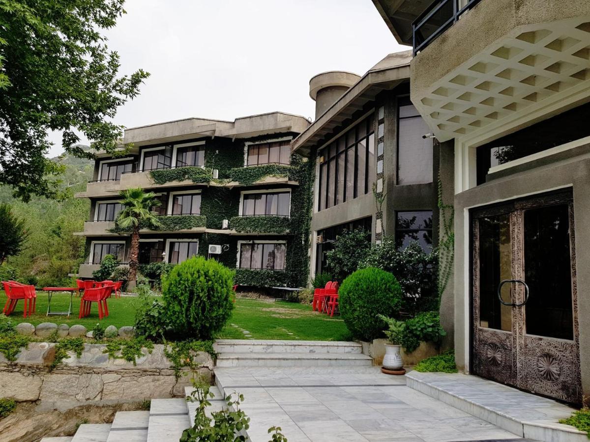 Rock City Resort ミンゴラ エクステリア 写真