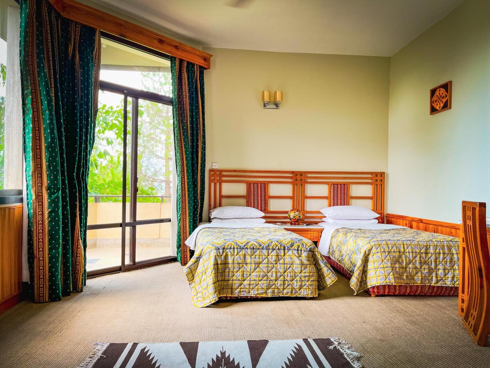 Rock City Resort ミンゴラ エクステリア 写真