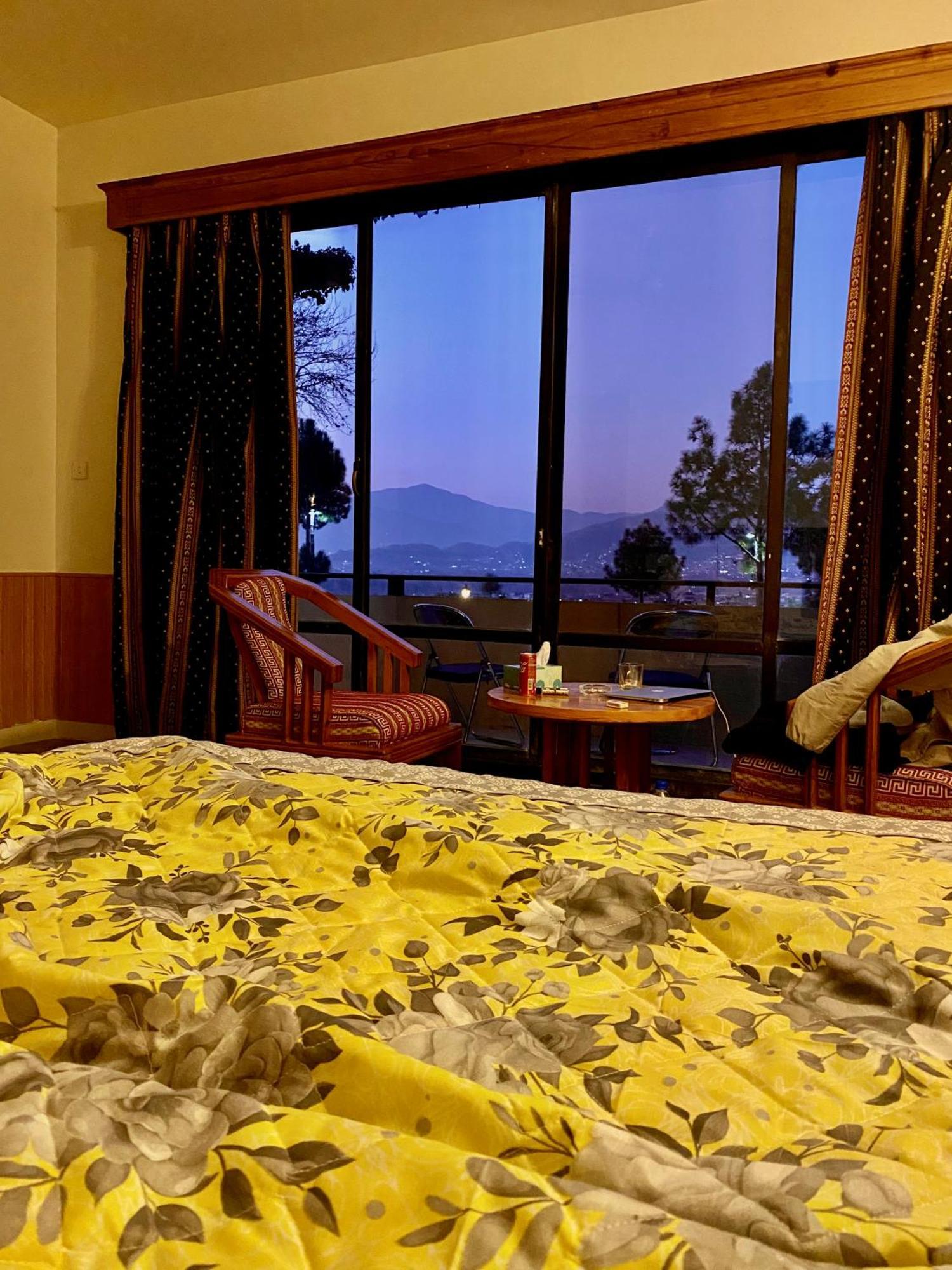 Rock City Resort ミンゴラ エクステリア 写真